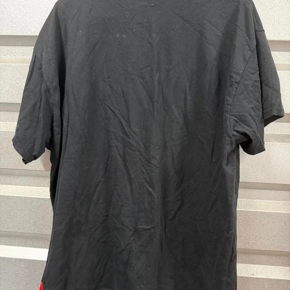 Gildan Men's Black T-shirt